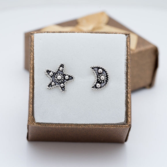 Star Moon earrings, Celestial Gift