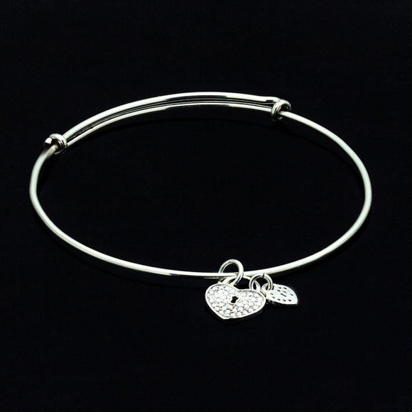 Heart charm bracelet, key to her heart, Mothers Day Gift