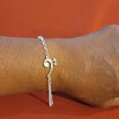 Bass clef link bracelet, left handers gift, handmade, Jazz bass bracelet, great gift for band members, music teachers and music lovers
