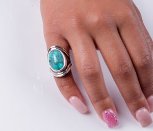 Turquoise oval ring, Stone of Healing and serenity