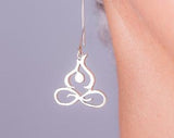 Yoga gift, om ring, meditation jewelry, Hindu symbol, aum symbol, call to the universe, seed mantra, connects to 7th or crown chakra