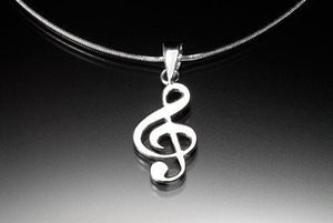 Treble clef Sterling silver pendant_052