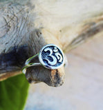 Purple Om ring, meditation jewelry, Hindu symbol, aum symbol, call to the universe, seed mantra, connects to 7th or crown chakra