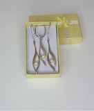 Pea pod necklace set, Seed, growth, Pearl pendant, science present, botanical gardener, nature, growth, peas in a pod, close gift,birthstone